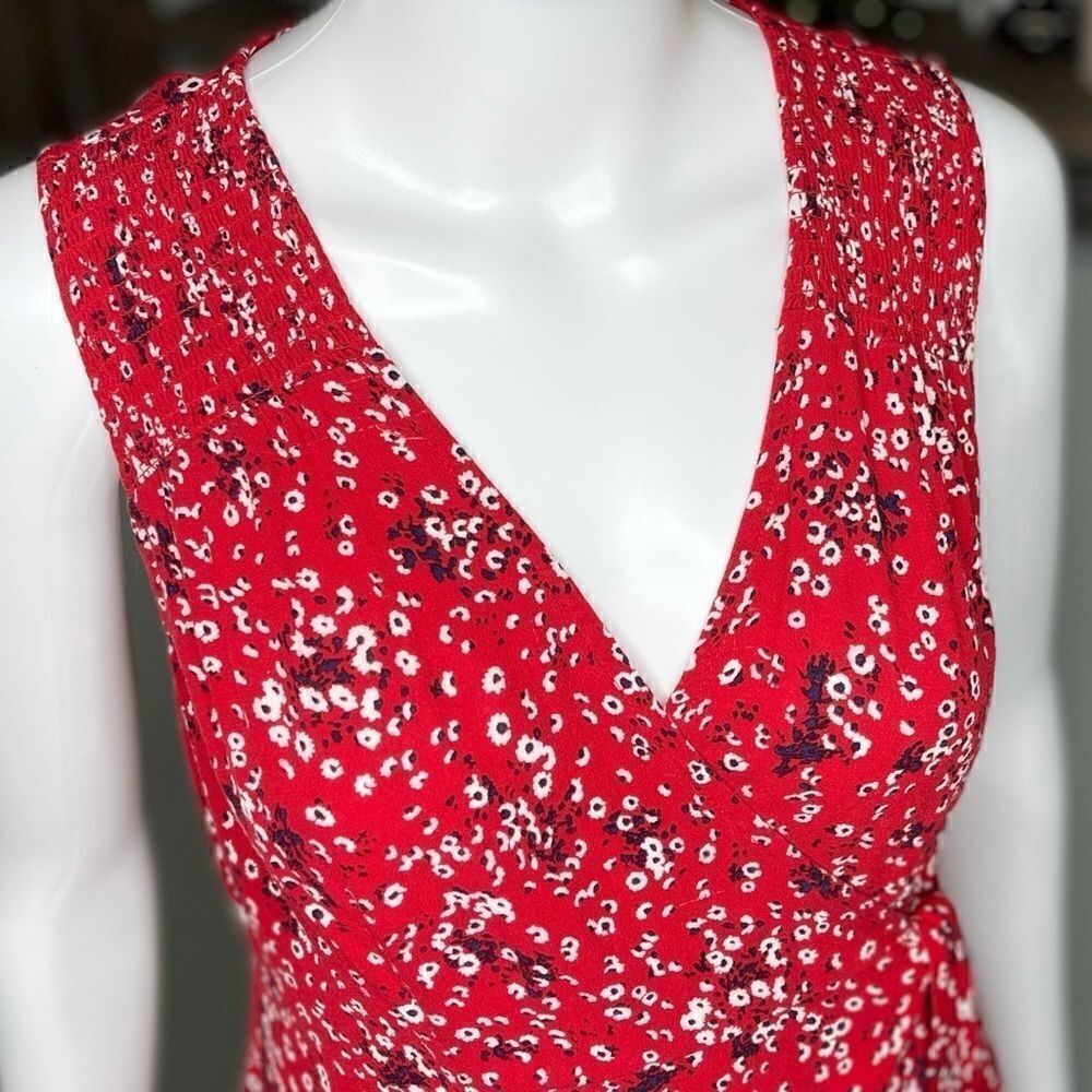 Universal Thread Red Floral Print V Neck Wrap Dress size Small - Picture 6 of 15